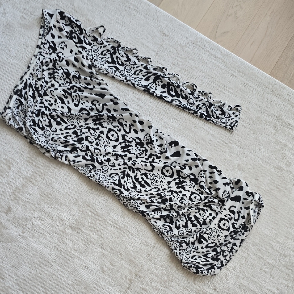Stylish Black and White Patterned Women's Pants